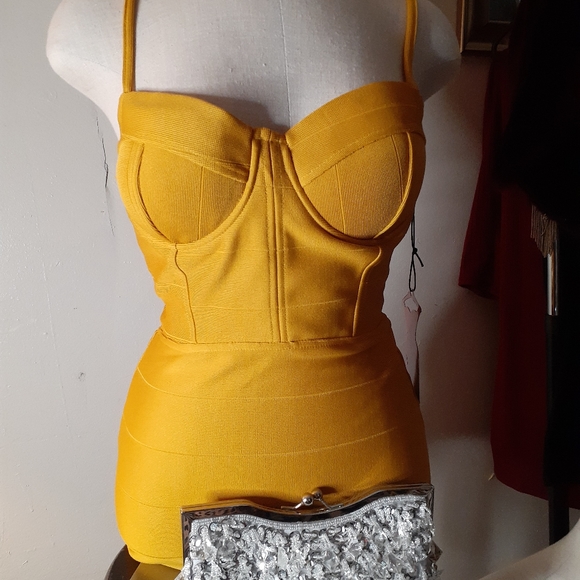 Haute Monde Dress - Picture 8 of 10